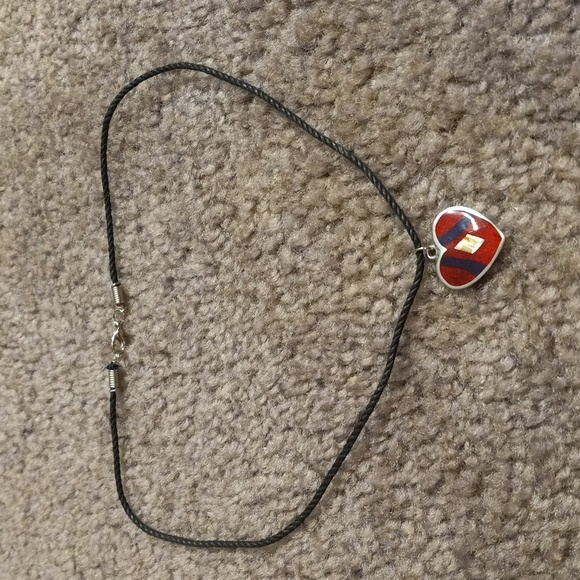Heart necklace with inlay - Picture 4 of 4
